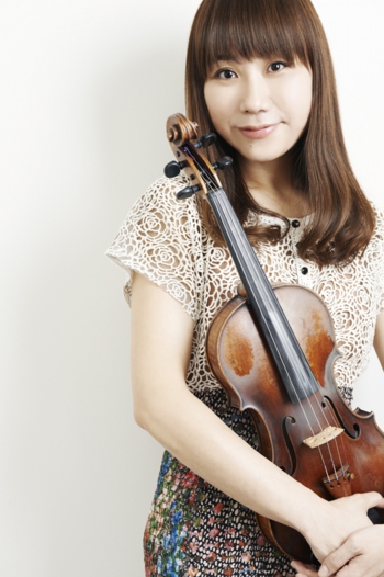 maiko_artist_600web.jpg